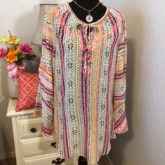 Urban Mangoz Long Sleeve Sheer Top - Large (NWT) - Picture 1 of 7